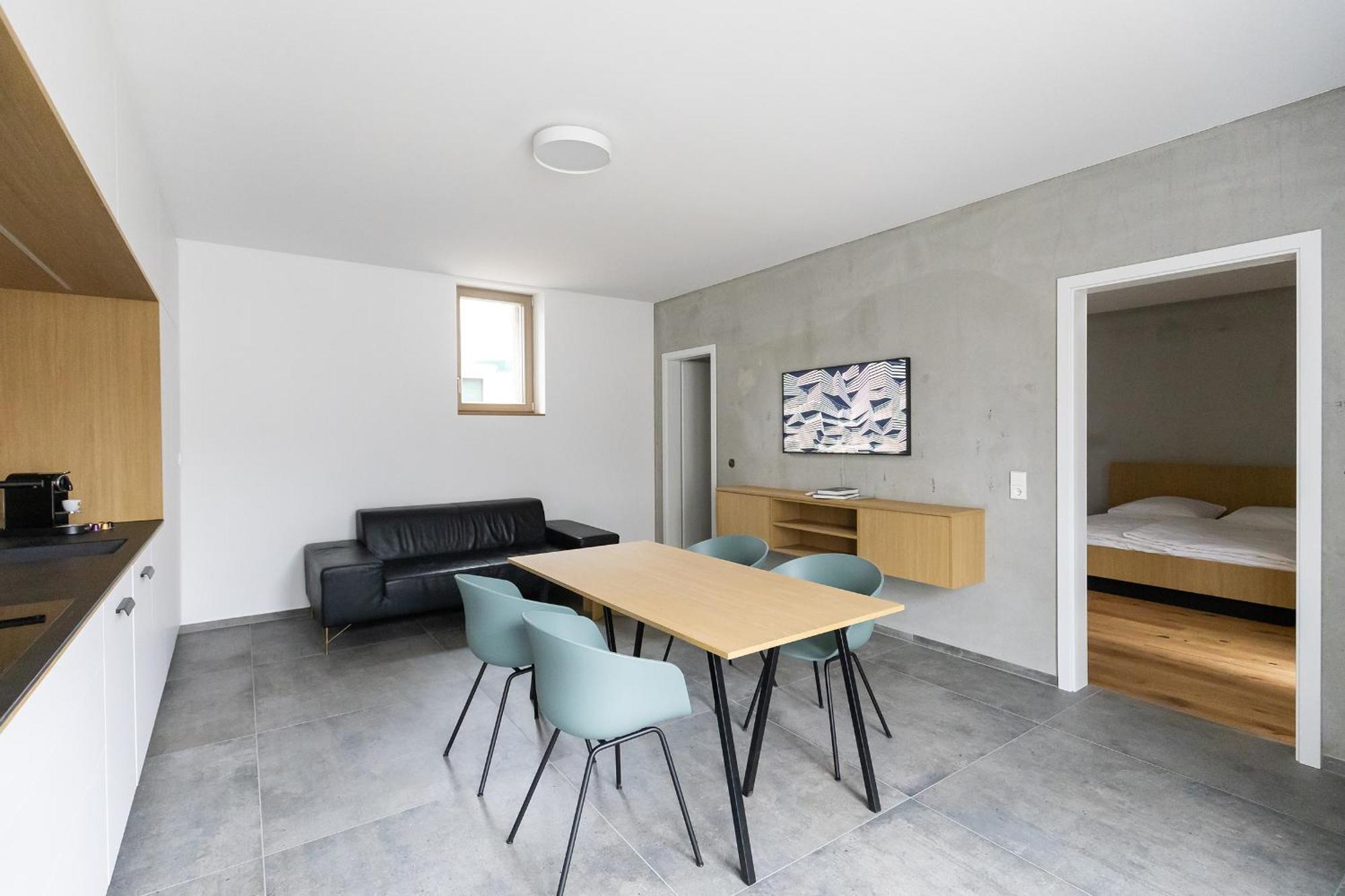 Apartmenthaus - 3 Moderne Innenstadtapartments Apartment *
